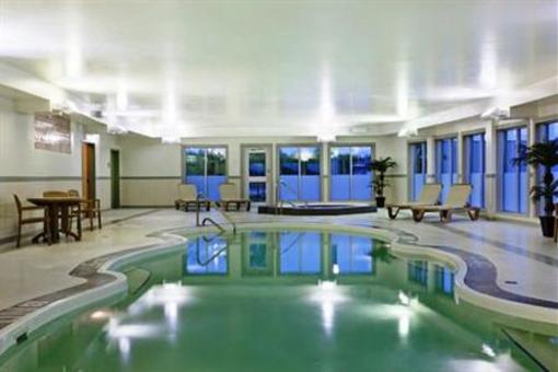 фото отеля Holiday Inn Express Airport Dieppe