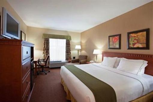 фото отеля Holiday Inn Express Airport Dieppe