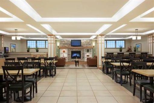 фото отеля Holiday Inn Express Airport Dieppe