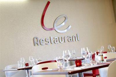 фото отеля Hotel Campanile Dijon Est Saint-Apollinaire