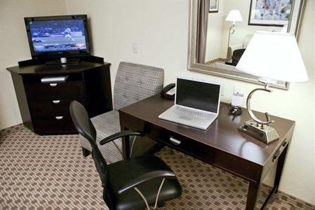 фото отеля Hampton Inn Orange (Texas)