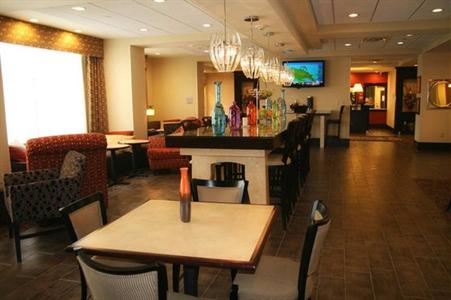 фото отеля Hampton Inn Orange (Texas)
