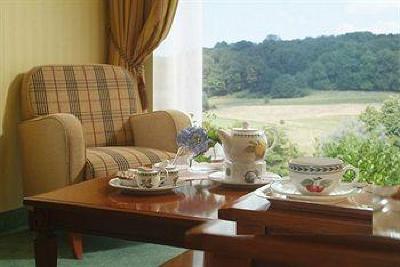 фото отеля Klein Zwitserland - A Hampshire Classic Hotel