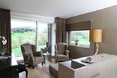 фото отеля Klein Zwitserland - A Hampshire Classic Hotel