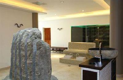 фото отеля Klein Zwitserland - A Hampshire Classic Hotel