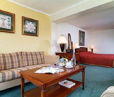 фото отеля Klein Zwitserland - A Hampshire Classic Hotel