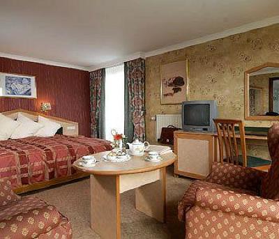 фото отеля Klein Zwitserland - A Hampshire Classic Hotel