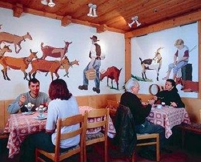 фото отеля Hotel Brienzerburli And Lowen