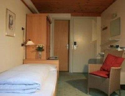 фото отеля Hotel Brienzerburli And Lowen