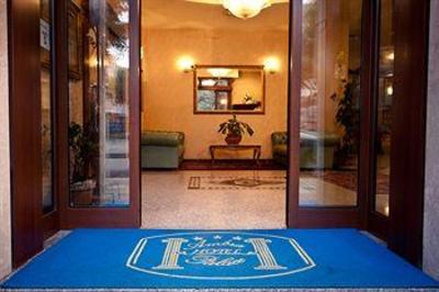фото отеля Ambra Palace