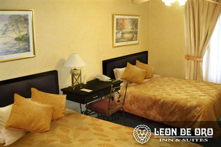 фото отеля Leon de Oro Inn & Suites