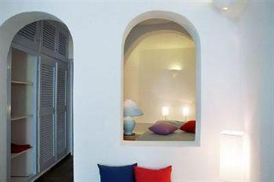 фото отеля Oniro Suites