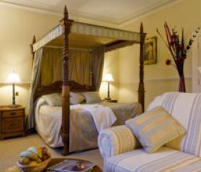 фото отеля Northop Hall Country House Hotel