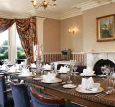 фото отеля Northop Hall Country House Hotel