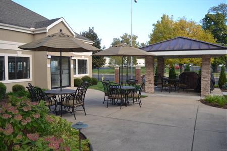 фото отеля Staybridge Suites Peoria Downtown