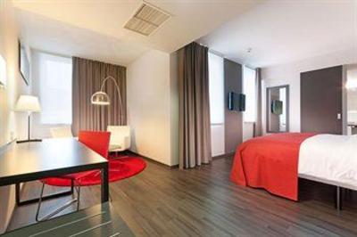 фото отеля Tryp Berlin