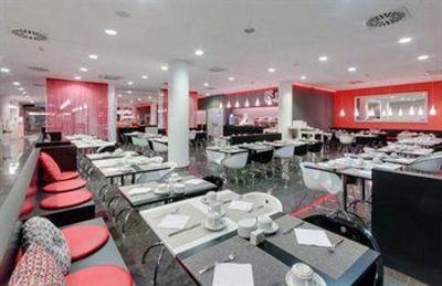 фото отеля Tryp Berlin
