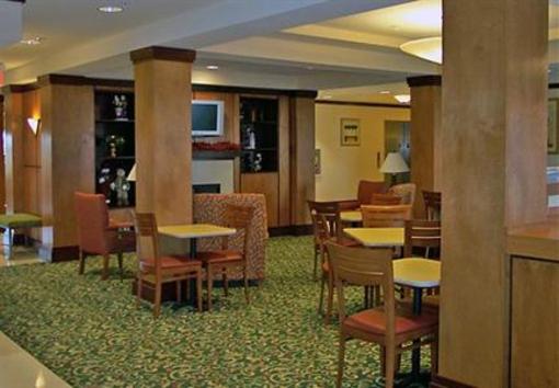 фото отеля Fairfield Inn & Suites Effingham
