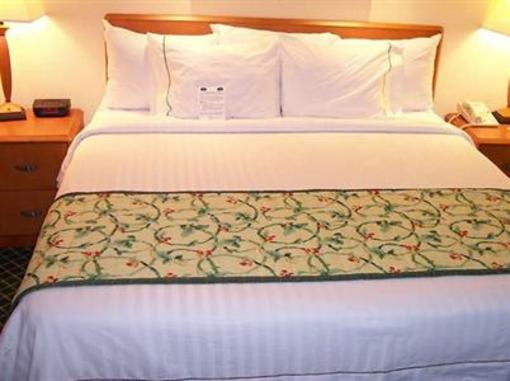 фото отеля Fairfield Inn & Suites Effingham