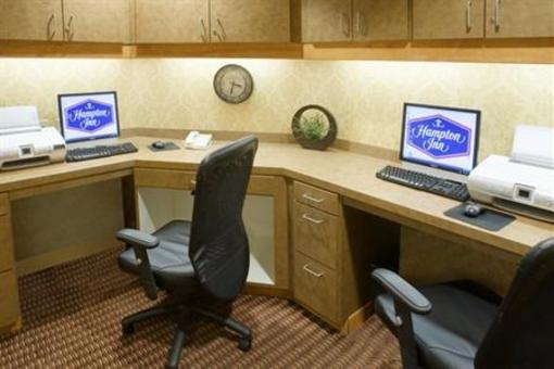 фото отеля Hampton Inn & Suites McComb