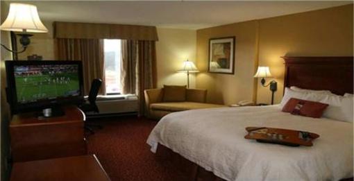 фото отеля Hampton Inn & Suites McComb