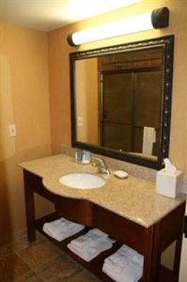 фото отеля Hampton Inn & Suites McComb