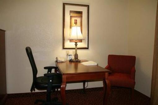 фото отеля Hampton Inn & Suites McComb
