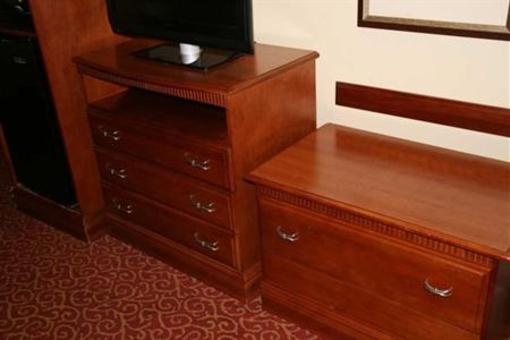 фото отеля Hampton Inn & Suites McComb