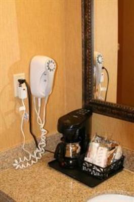 фото отеля Hampton Inn & Suites McComb