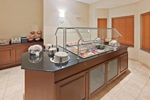 фото отеля Staybridge Suites Oklahoma City