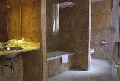 фото отеля Silken Villa de Aviles