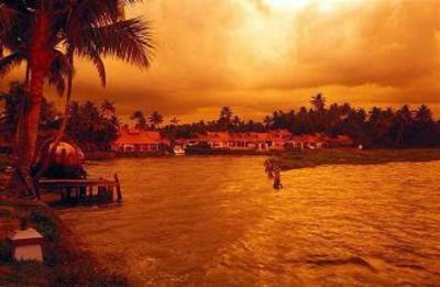 фото отеля Kumarakom Lake Resort