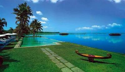 фото отеля Kumarakom Lake Resort