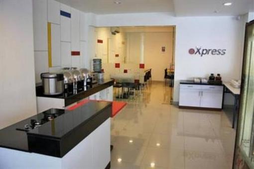 фото отеля Amaris Hotel Diponegoro - Jogja