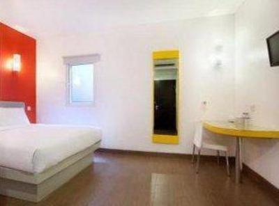 фото отеля Amaris Hotel Diponegoro - Jogja