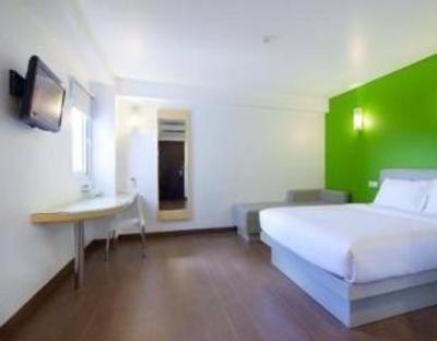 фото отеля Amaris Hotel Diponegoro - Jogja