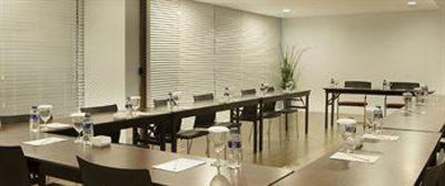 фото отеля Amaris Hotel Diponegoro - Jogja