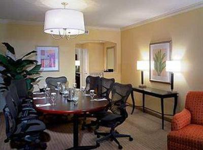 фото отеля Embassy Suites Tampa - Downtown Convention Center