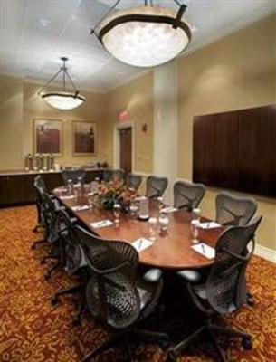 фото отеля Embassy Suites Tampa - Downtown Convention Center