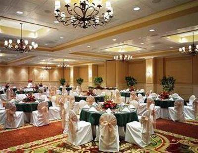 фото отеля Embassy Suites Tampa - Downtown Convention Center