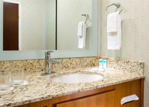 фото отеля SpringHill Suites Herndon Reston