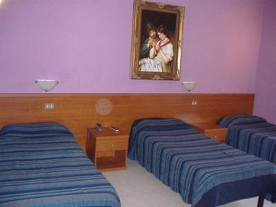 фото отеля Bonola Hotel
