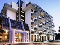 Kfar Maccabiah Hotel & Suites