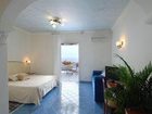 фото отеля Bed and Breakfast Al Pesce D'Oro Amalfi