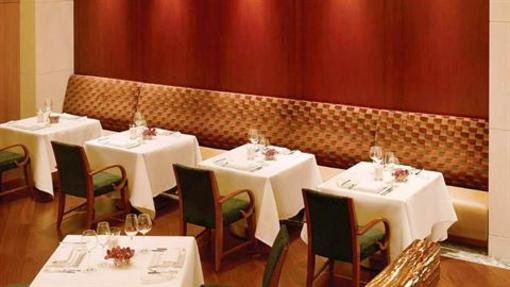 фото отеля Four Seasons Hotel Mumbai