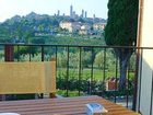 фото отеля Locanda Viani Bed & Breakfast San Gimignano