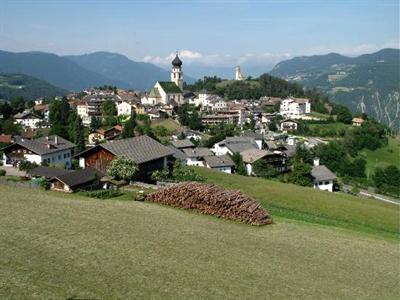 фото отеля Emmy Hotel Vols am Schlern
