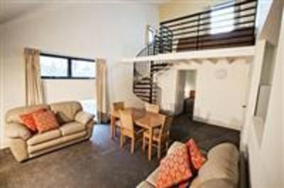 фото отеля The Old Woolstore Apartment Hotel