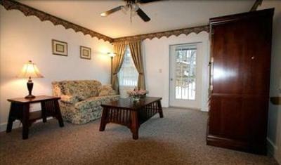 фото отеля Admirals Inn Ogunquit