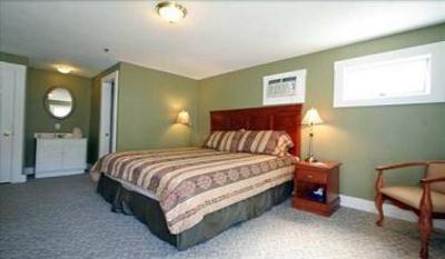 фото отеля Admirals Inn Ogunquit